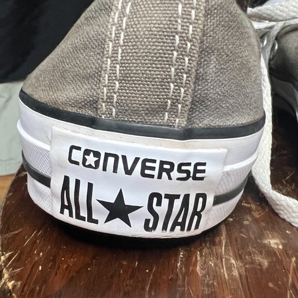 Gray Converse Low-tops Size 45 (Mens 11, Womens 13) unisex - Picture 2 of 12